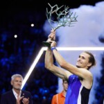 alexander-zverev-wins-in-paris,-and-the-atp-finals-spots-are-locked-in