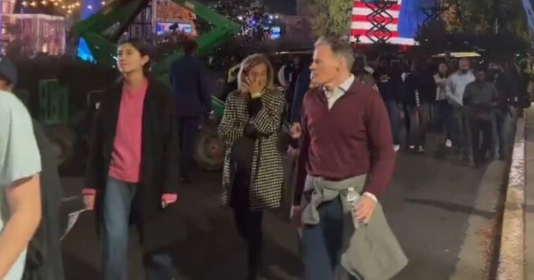 watch:-dazed-kamala-harris-supporters-file-out-of-election-night-party-early