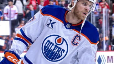 oilers’-connor-mcdavid-set-for-early-return-from-ankle-injury,-will-play-vs.-golden-knights-on-wednesday