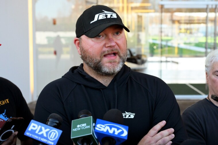 joe-douglas-takes-ownership-of-jets-‘frustration’-as-job-security-questions-linger