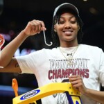 south-carolina’s-ashlyn-watkins-returns-to-practice,-suspension-lifted-after-criminal-charges-dismissed