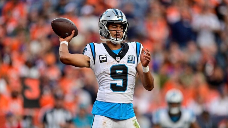 panthers-say-young-to-start-at-qb-against-giants