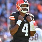 gm-noncommittal-on-watson’s-browns-future