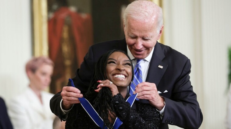 simone-biles-calls-for-biden-to-‘make-things-shake’-before-leaving-office-after-trump-beats-harris