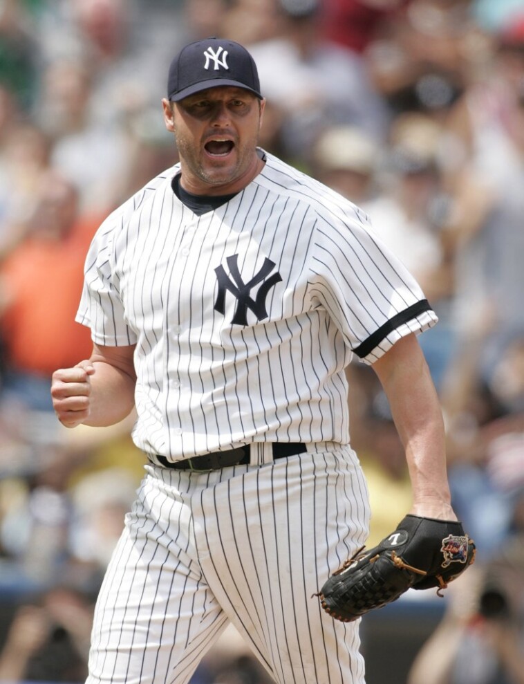 ex-yankees-star-roger-clemens-calls-out-americans-who-said-they’d-leave-us-if-trump-won-2024-election:-‘don’t-let-the-door-hit-you-in-the-ass’