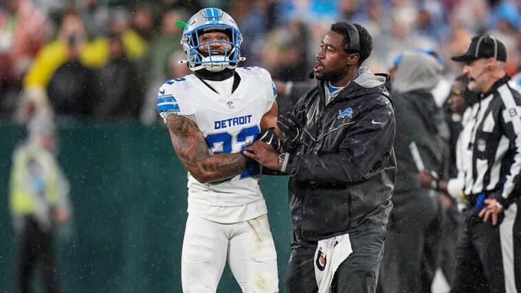 lions-safety-brian-branch-regrets-flipping-middle-fingers-to-packers-fan-after-ejection