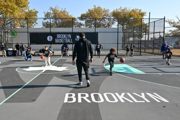 crumbling-brooklyn-basketball-court-‘overdue-for-an-upgrade’-gets-ny-liberty-themed-makeover-after-championship-win