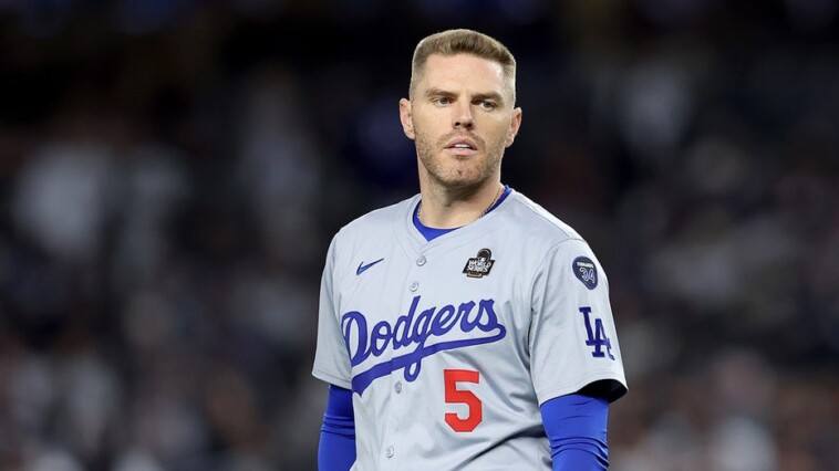 freddie-freeman-says-dodgers-player’s-wife-needed-stitches-after-getting-hit-by-beer-can-at-parade