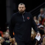 arkansas-state-head-coach-bryan-hodgson-fixed-broken-down-team-bus-himself