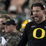 oregon-football’s-dan-lanning-gives-perfect-patriotic-answer-to-reporter’s-election-question