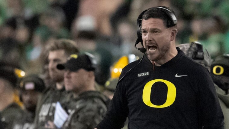 oregon-football’s-dan-lanning-gives-perfect-patriotic-answer-to-reporter’s-election-question