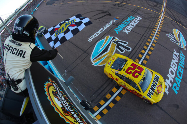 nascar:-joey-logano-wins-his-third-cup-series-title-with-a-victory-at-phoenix