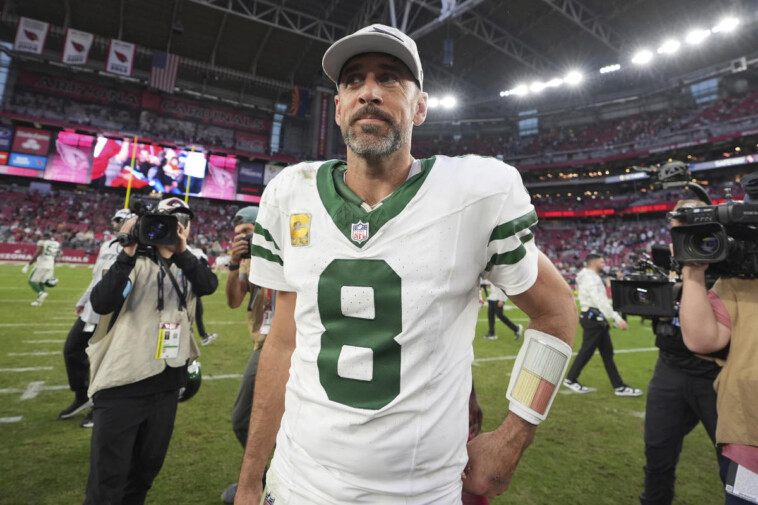 the-jets’-season-is-effectively-over,-so-what’s-left-for-aaron-rodgers’-legacy?