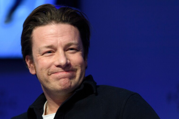 children’s-book-by-chef-jamie-oliver-withdrawn-after-criticism-from-indigenous-australians