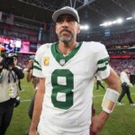 aaron-rodgers-has-been-swallowed-and-eaten-alive-by-the-same-old-jets