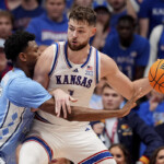 men’s-basketball-ap-poll:-kansas-survives-unc-to-stay-no.-1-as-houston,-baylor-tumble