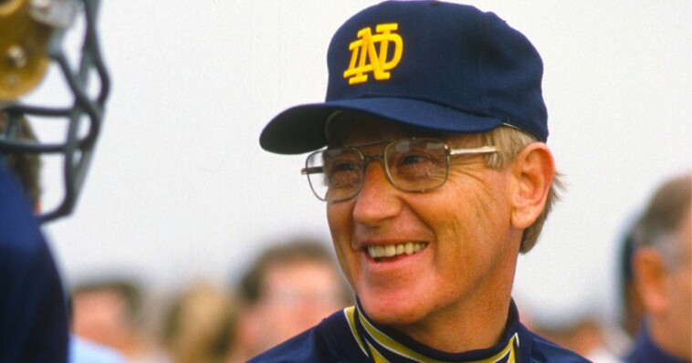 watch:-lou-holtz-sends-trump-heart-warming-congrats-–-‘can’t-think-of-a-better-person-to-emulate’