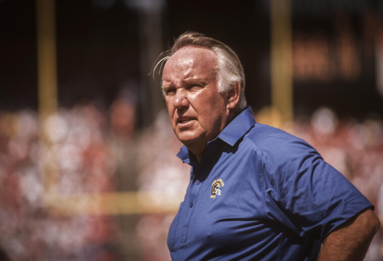 longtime-usc,-los-angeles-rams-head-coach-john-robinson-dies-at-89