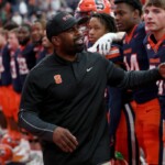 syracuse-coach-fran-brown-reveals-he-doesn’t-shower-after-losses:-‘i-don’t-deserve-soap’