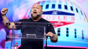 alex-jones-and-10-other-exciting-trump-cabinet-picks