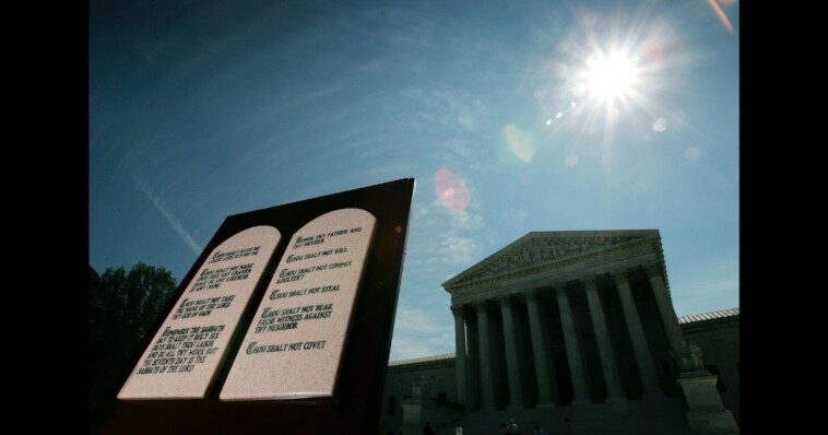 obama-appointed-federal-judge-temporarily-blocks-ten-commandments-law