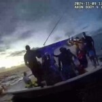 over-a-dozen-people-rescued-after-wave-throws-boaters-into-florida-waters:-authorities