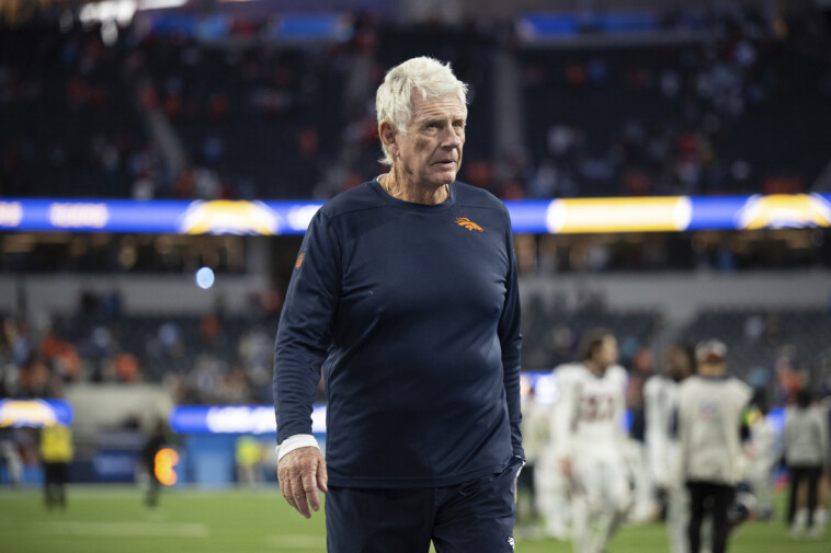 longtime-jets-coach-mike-westhoff-steps-down-from-broncos-job-over-health-issues