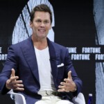 tom-brady-admits-he-‘screwed-up-a-lot-as-a-parent,’-says-it-‘sucks’-to-be-his-son