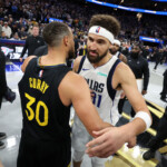 klay-thompson’s-emotional-return-to-bay-area-becomes-a-tribute-to-fierce-competition-between-friends