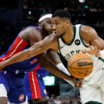 giannis-antetokounmpo-scores-nba-season-high-59,-rallies-bucks-from-18-point-deficit-past-pistons