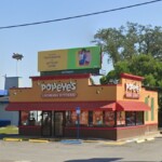 florida-mom-sets-up-sting-operation-at-local-popeye’s-to-catch-alleged-predator-who-was-sexting-her-13-year-old-daughter:-cops