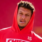 chiefs’-patrick-mahomes-breaks-silence-after-burglary-report-surfaces