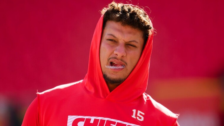 chiefs’-patrick-mahomes-breaks-silence-after-burglary-report-surfaces