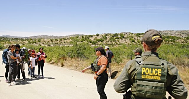 democratic-govs-promise-massive-resistance-to-border-enforcement