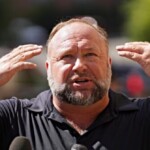 the-onion-buys-alex-jones’-infowars-at-auction-with-backing-from-sandy-hook-families