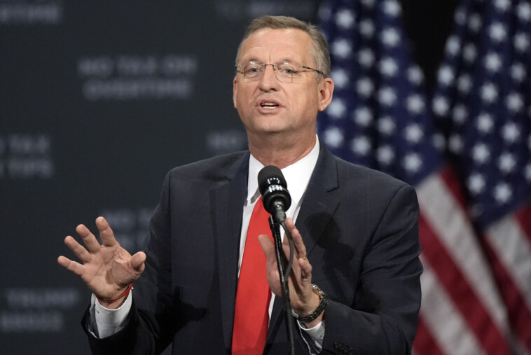 trump-picks-ex-georgia-congressman-doug-collins-for-veterans-affairs-secretary