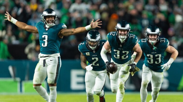 eagles-defeat-commanders-in-pivotal-divisional-game-with-4th-quarter-surge