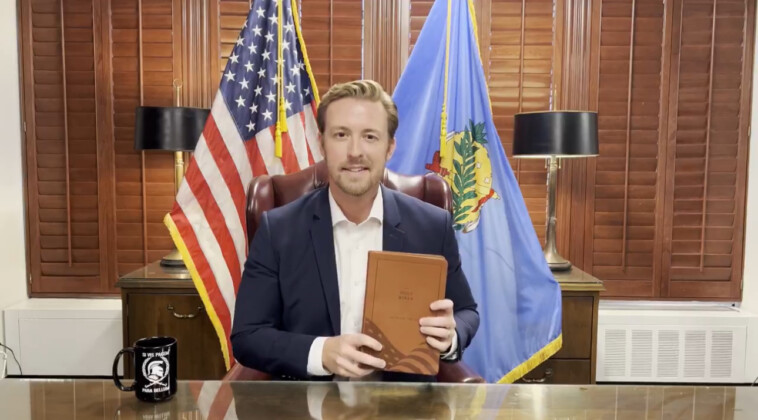 oklahoma-superintendent-announces-“oklahoma-is-the-first-state-to-bring-the-bible-back-to-the-classroom”-–-creates-office-of-religious-liberty-and-patriotism-and-prays-for-trump-in-message-to-students-(video)