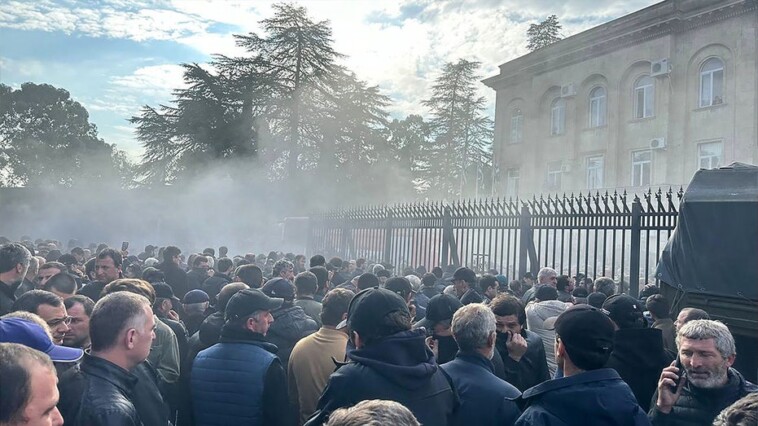 protesters-storm-putin-backed-parliament-in-georgia-breakaway-region