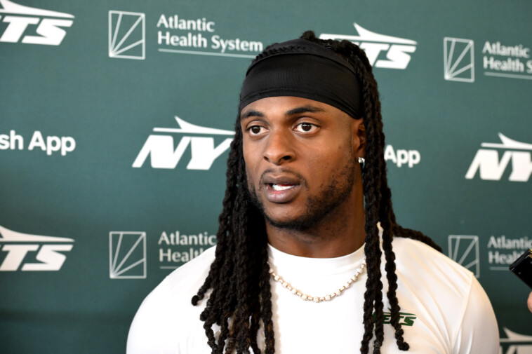 jets’-davante-adams-set-to-play-after-overcoming-grueling-stomach-bug