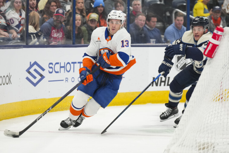 islanders-will-face-lineup-switch-up-dilemma-upon-mathew-barzal-return