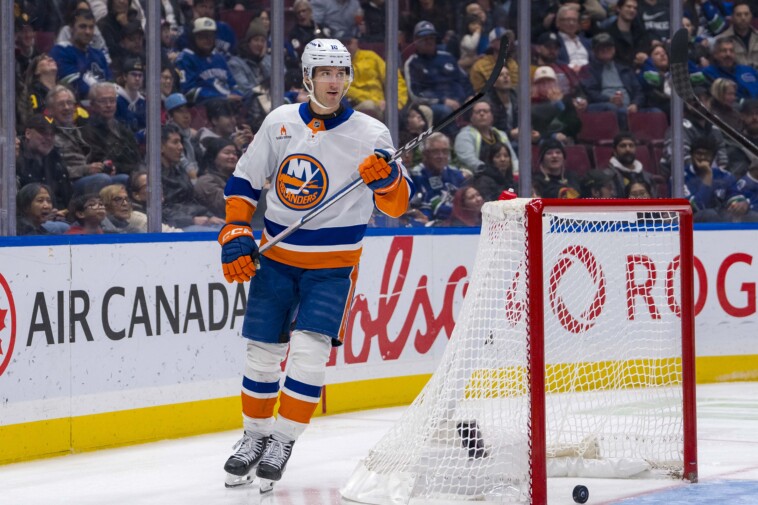 islanders’-pierre-engvall-finally-providing-consistent-play-after-early-season-exile