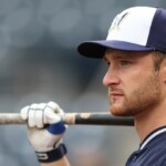 ex-mlb-star-jonathan-lucroy,-who-spoke-on-refusing-to-kneel-for-national-anthem,-says-he’s-getting-hate-mail