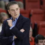 bragging-rights-on-the-line-in-pitino-showdown-for-st.-john’s-new-mexico-clash