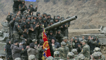 north-korea-may-supply-putin-with-100,000-soldiers-for-ukraine-war:-report