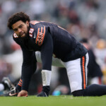 caleb-williams-apologized-to-teammates-after-bears-fired-coordinator-shane-waldron