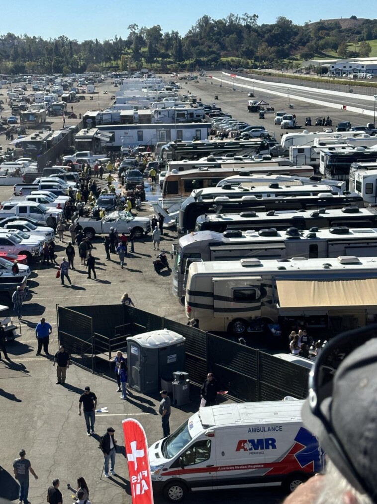 small-plane-crashes-at-california-race-track,-injuring-3-during-nhra-finale-at-in-n-out-dragstrip