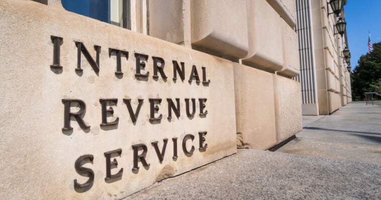 rules-for-thee:-irs-agents,-gov’t-employees-owe-stunning-$1.5-billion-in-back-taxes-–-report