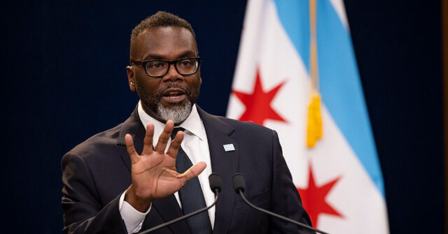 ‘hopefully-donald-trump-will-address-you’:-chicago-residents-slam-mayor-brandon-johnson-for-tax-hike-proposal-to-pay-for-migrant-crisis