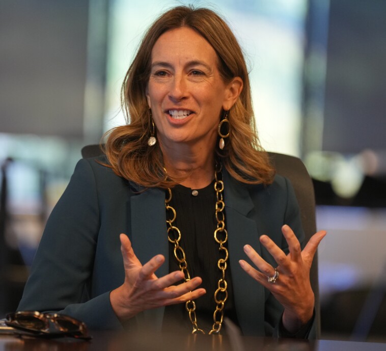 democratic-rep.-mikie-sherrill-announces-bid-for-new-jersey-governor,-faces-crowded-field